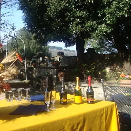 Palazzo Tarlati - Hotel De Charme - Residenza D'Epoca